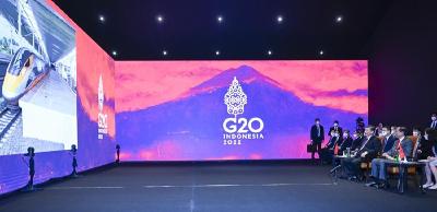 看中国式现代化图景丨中国快车