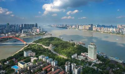 长江汽车产业供应链有限公司和湖北长江车百产业基金成立 王忠林揭牌