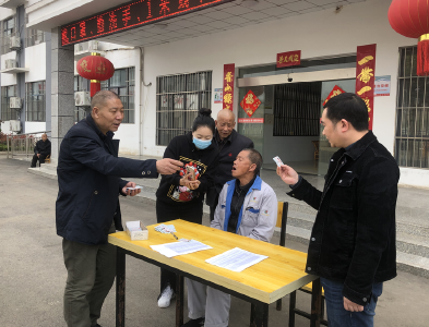 红塔镇人社中心：“双向发力”强化机保丧抚稽核
