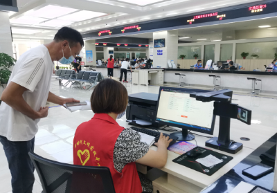 房县医疗保障局推行异地就医转诊全程跟踪服务