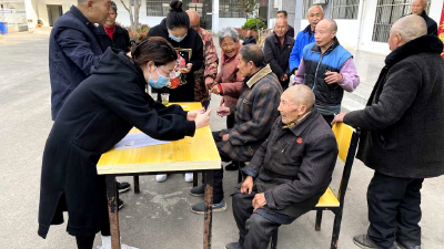 红塔镇人社中心：以“上门认证”服务，践行能力作风提升