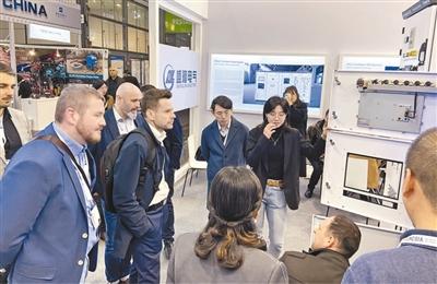约800家中企参展2023年汉诺威工业博览会，与会人士表示—— “中国充满活力的市场对我们非常重要”（国际视点）