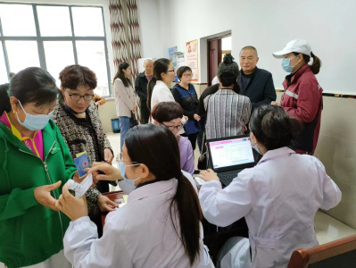 城关镇纪委：紧盯“两癌”筛查  守护妇女健康