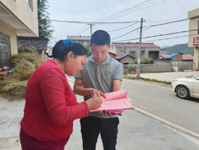 军店镇：“秸”尽全力，守护美丽乡村