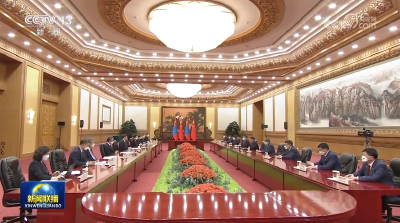 习近平会见蒙古国总理