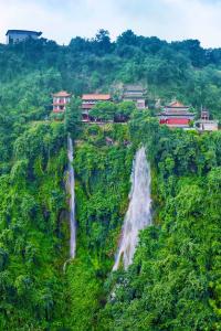 【荆楚画卷·城市风景线】湖北黄石：夏日好风光