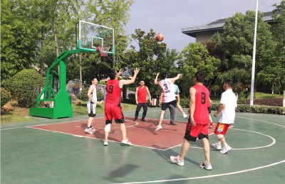 房县人民法院开展“诗韵清风”杯文体活动