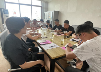 凤凰郡小区：“三方联动”共话美好小区建设