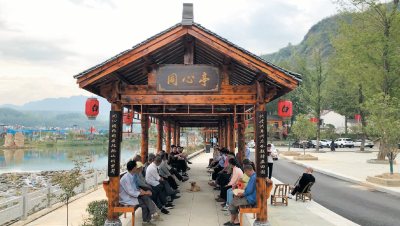 房县：“口袋公园”提升居民幸福指数