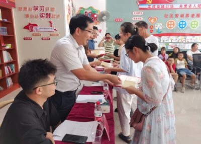 门古寺镇：开展优秀青年学生表彰活动 暖情点燃希望未来