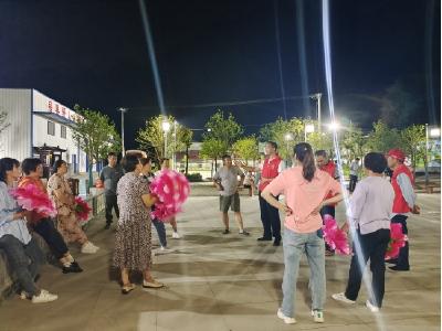 房县：争做家庭“廉内助” 共同构筑“廉防线”