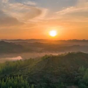 实施工业强县计划，规上企业快速成长——房县工业产值三年增两倍