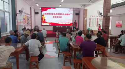 房县万峪河乡：农技知识赶大集  惠农零距离