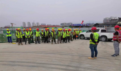 县住建局：强化安全教育意识，落实安全生产责任