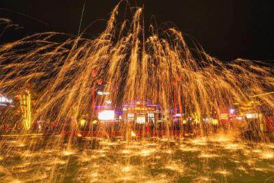 习近平致电祝贺穆伊兹当选马尔代夫总统