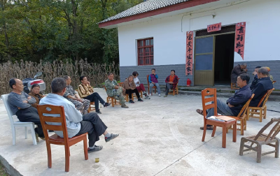 房县公积金办驻村工作队：推动乡风文明建设 村貌民风焕然一新