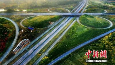 咸宁：加快打造中部地区重要交通物流节点