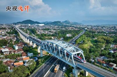 习近平：激励广大职工在辛勤劳动、诚实劳动、创造性劳动中成就梦想