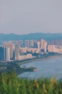房县特殊教育学校：开展冬季传染病防控手抄报活动