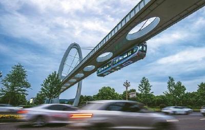 任仲平文章解读｜中华民族伟大复兴势不可挡，势在“最大优势”