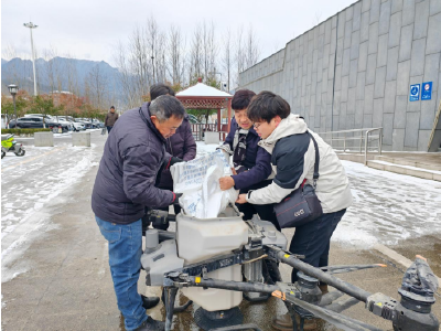 房县农机服务中心：积极引导，利用多种方式应对极端天气