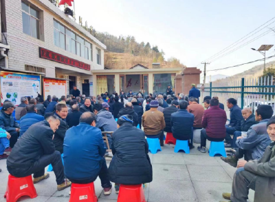 万峪河乡大堰村：借群众大会掀开产业发展新篇章