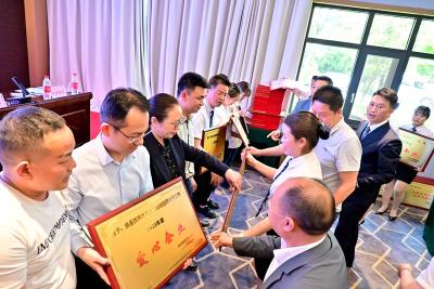 房县：打造“地标宴”  擦亮美食新名片