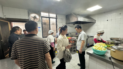 房县姚坪中学：举办家长开放日活动，携手共绘家校共育新画卷