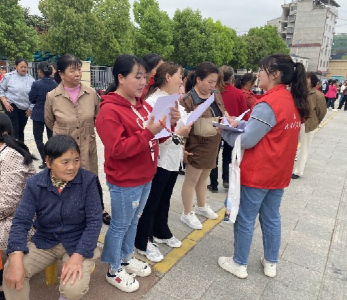 以培训促就业 以技能惠群众——城关镇人社中心积极开展免费技能培训宣传报名