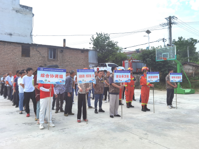 化龙堰镇：以练备“战”，打好防汛“主动仗”