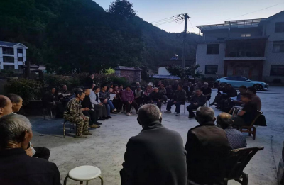 红塔镇开展“民法典宣传月”活动