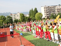 房县东城小学教联体：多彩活动迎“六一” 别样童年共成长