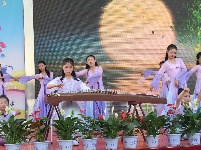 房县东城小学教联体：多彩活动迎“六一” 别样童年共成长