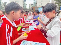 房县实验小学无纸化测评：不以纸笔定能力 虽无笔墨亦飘香