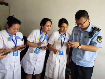 房县城关市场监督管理所：运用“湖北智慧监管系统”  守护食品安全