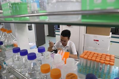 省科技厅党组书记、厅长冯艳飞：科技先行 为建成支点提供坚实支撑