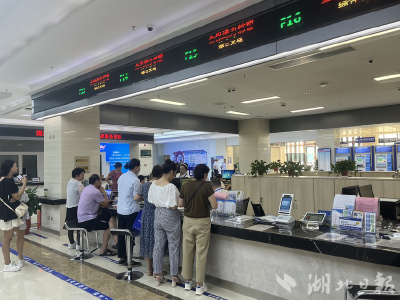 房县人社局：精准筛查+高效兑付 让企业 “免跑腿” 尽享政策红利