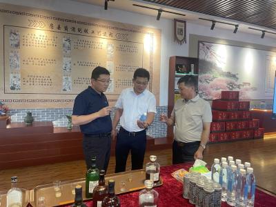 湖北交投商业投资有限公司来房考察黄酒产业