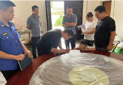 携手签订绿色发展协议，共筑生态屏障   