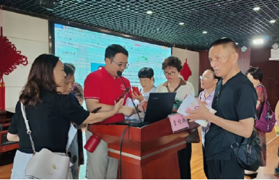 “湖北名医走基层•房县站”活动在县中医院开展