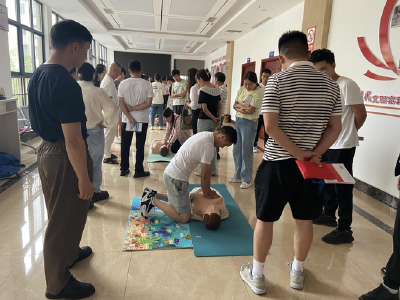 房县红会举办第十期初级救护员培训班