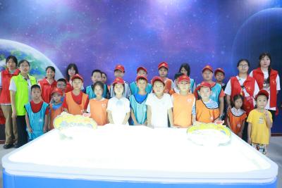 团县委组织开展“希望家园·暑假学堂”科教实践教育活动    