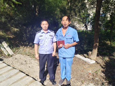 野人谷镇：为流浪汉落户 让爱不再流浪