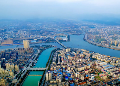 房县公积金办：耐心细致服务获办事群众点赞