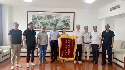 我县“黑车治理”工作获班线经营者“点赞”