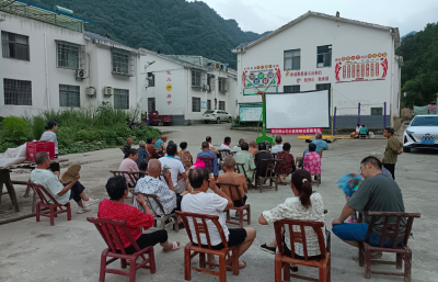 大木厂镇：红色电影下乡，助力乡村文化振兴