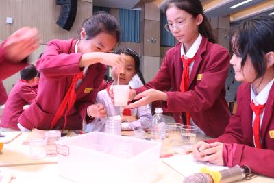 房县2024年小学科学新教材培训圆满落幕