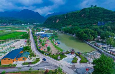 以“六个必须坚持”指引基层年轻干部成长成才