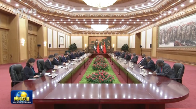 习近平会见苏丹主权委员会主席布尔汉