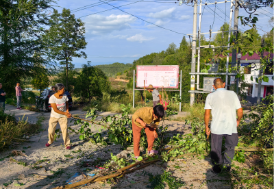  房县化龙堰镇：以小广场撬动“大幸福”